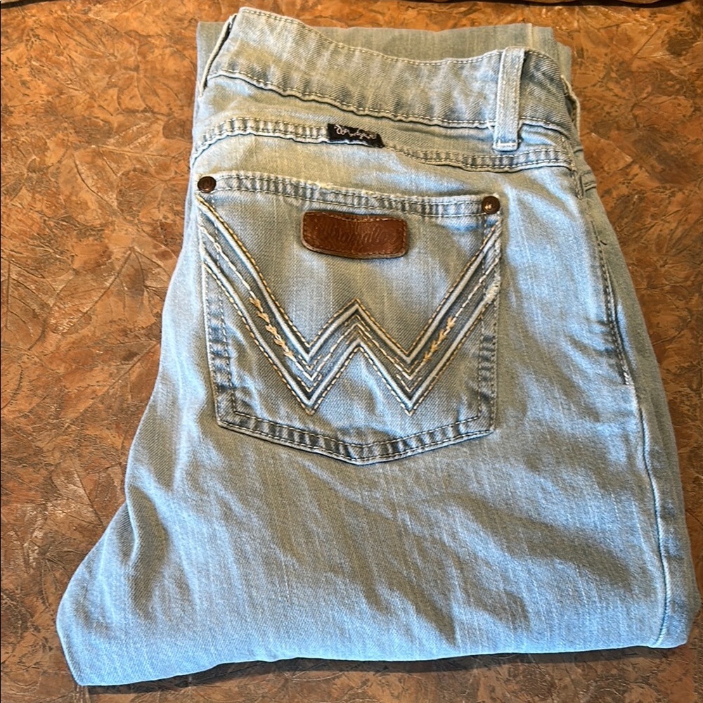 Wrangler Boot Cut Light Wash Denim Jeans